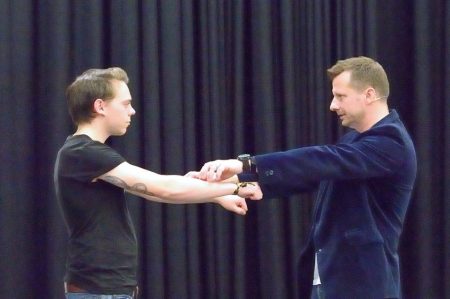 Stage hypnosis pictures by Stage Hypnotist Kris Anthony | HypnoticShow.co.uk