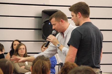 Stage hypnosis pictures by Stage Hypnotist Kris Anthony | HypnoticShow.co.uk