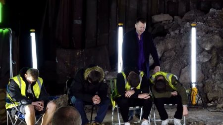 Stage hypnosis pictures by Stage Hypnotist Kris Anthony | HypnoticShow.co.uk