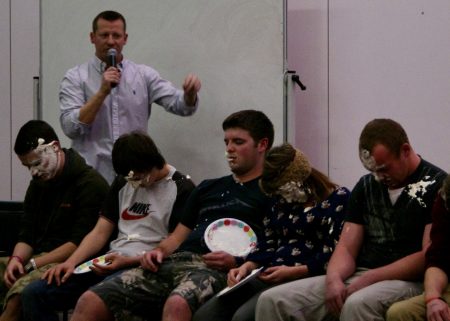 Stage hypnosis pictures by Stage Hypnotist Kris Anthony | HypnoticShow.co.uk