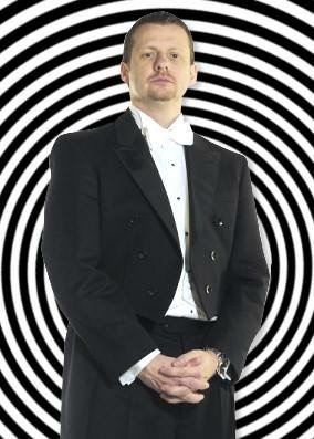 Stage Hypnotist Kris Anthony | HypnoticShow.co.uk