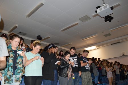 Stage hypnosis pictures by Stage Hypnotist Kris Anthony | HypnoticShow.co.uk